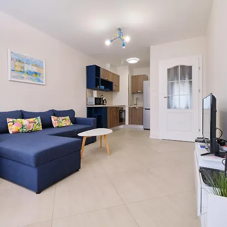 Lejlighed Cozy 1-bed